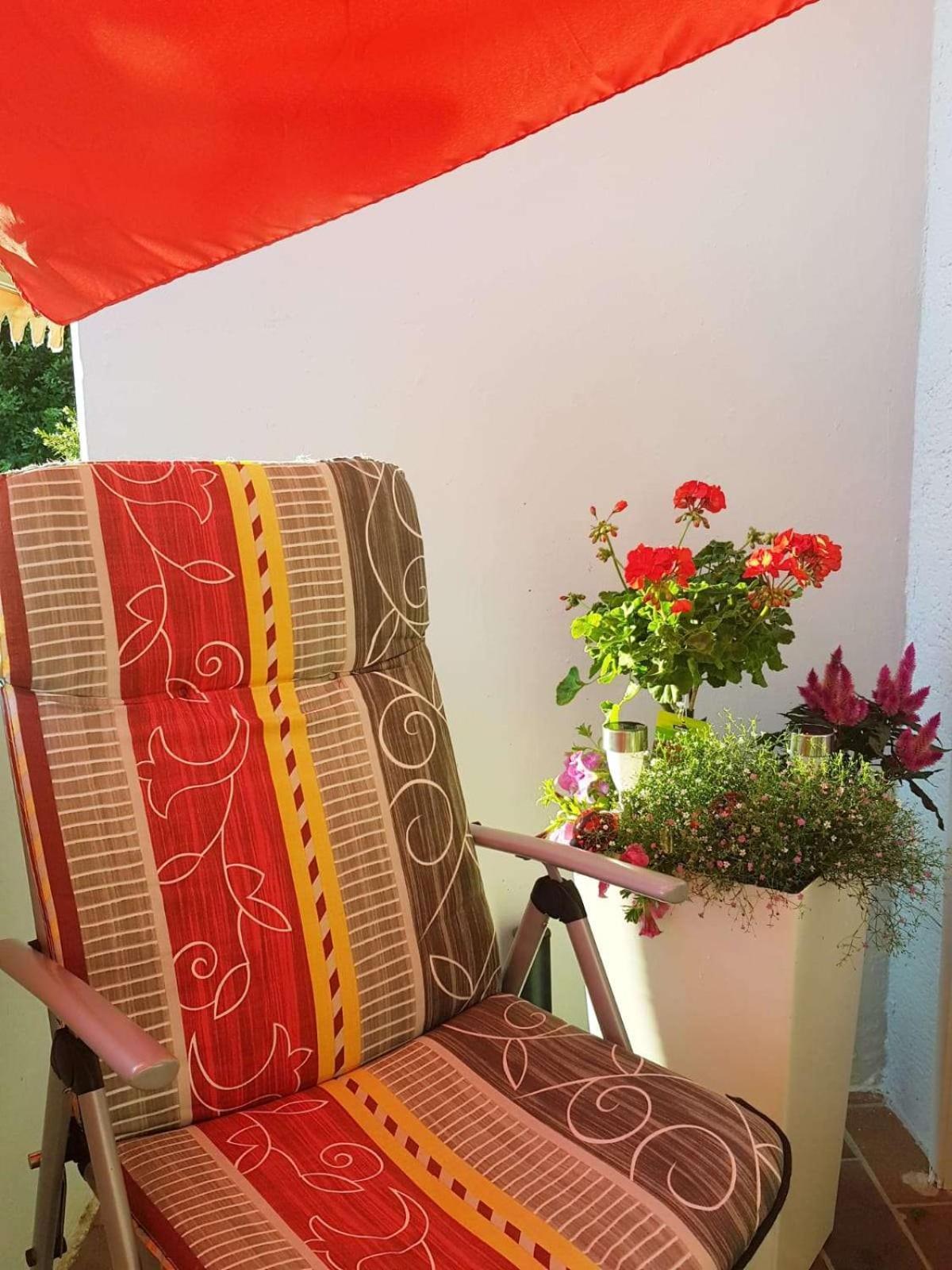 Szafranzimmervermmitung Appartement Winnenden Buitenkant foto